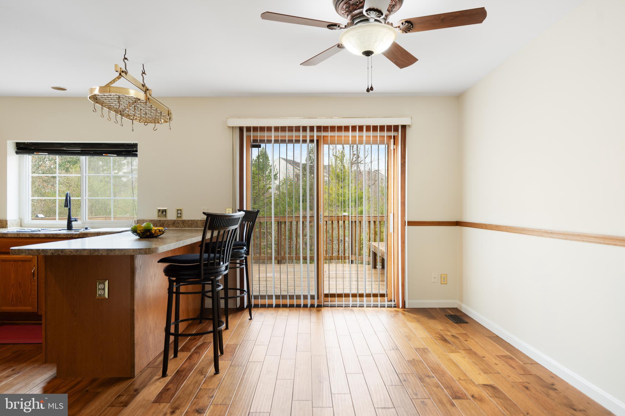 RIVER OAKS - Residential