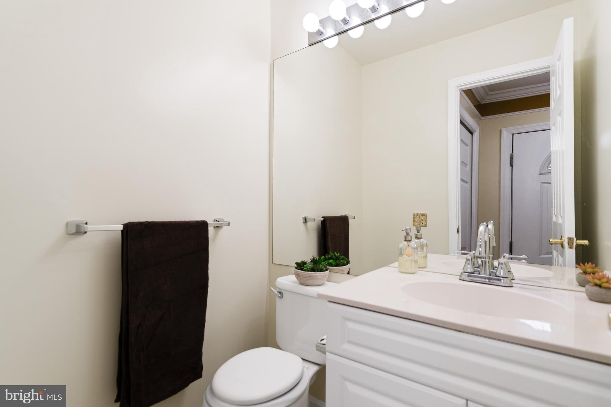 RIVER OAKS - Residential