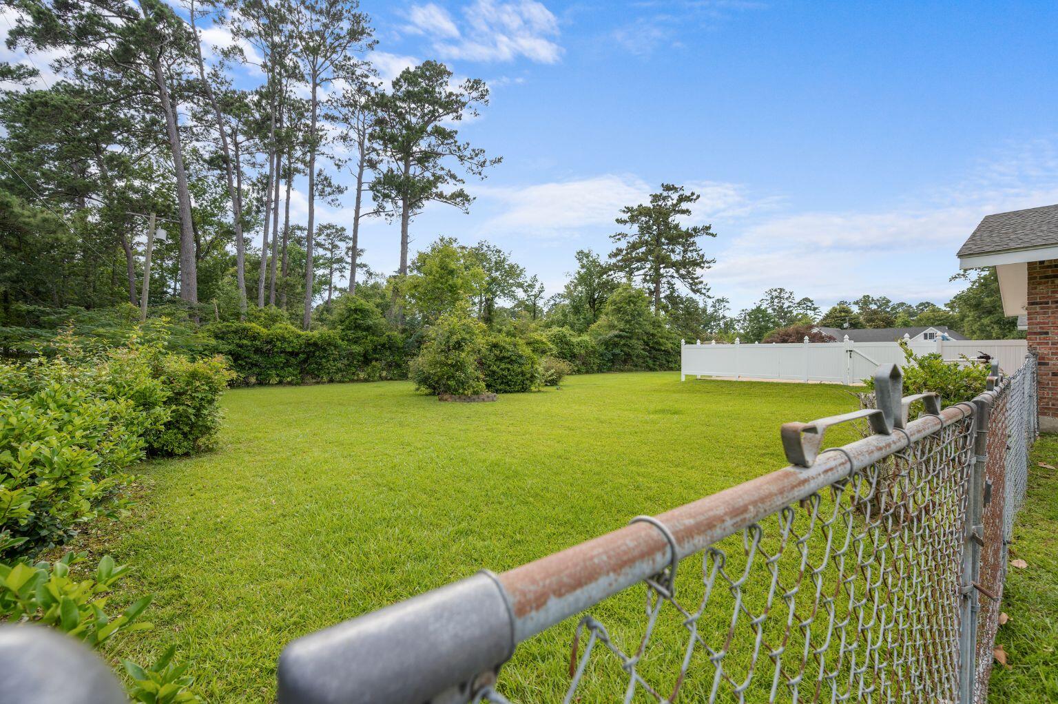 501 Davella - Photo 3