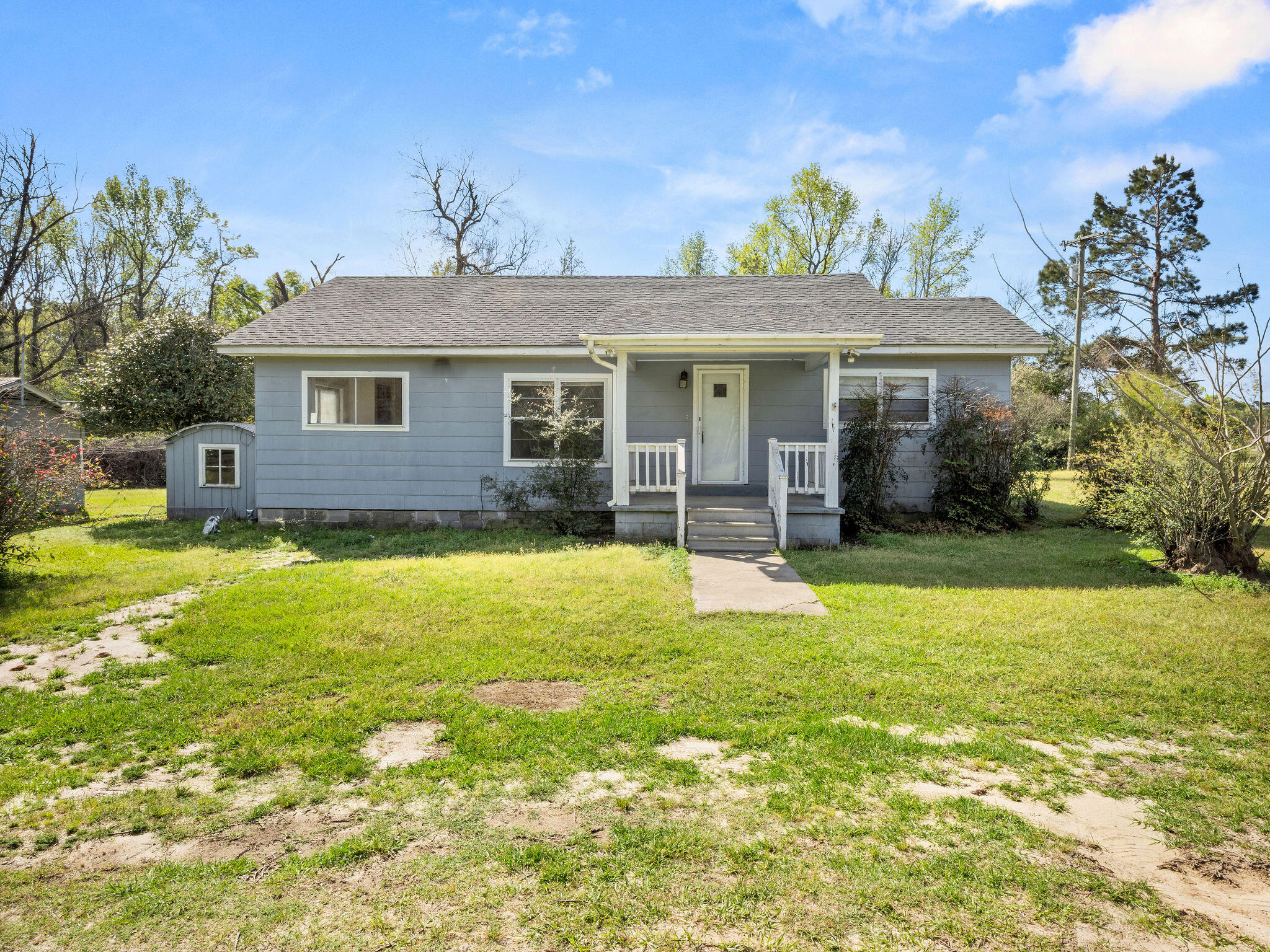 Photo 1 of 16 — 4223 Main St, Anacoco, LA 71403