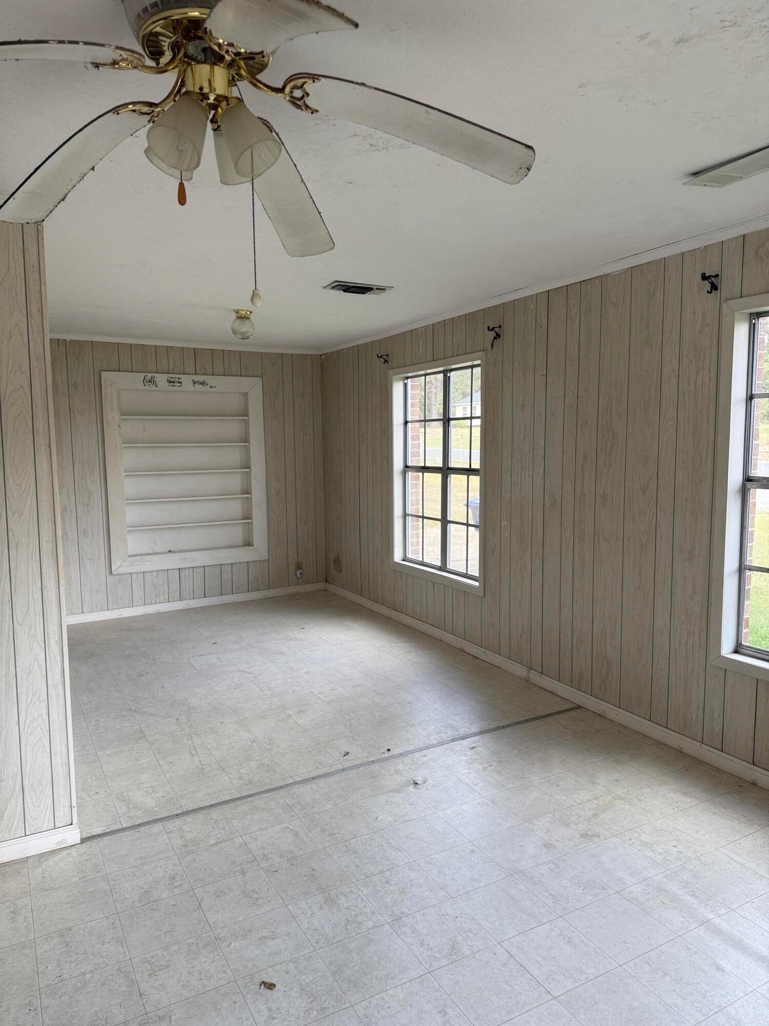 702 Vine St - Photo 4