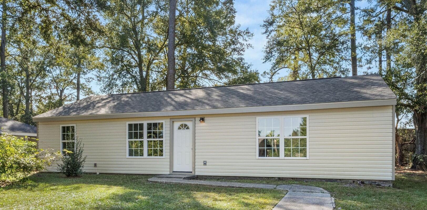 810 Wisteria - Photo 2