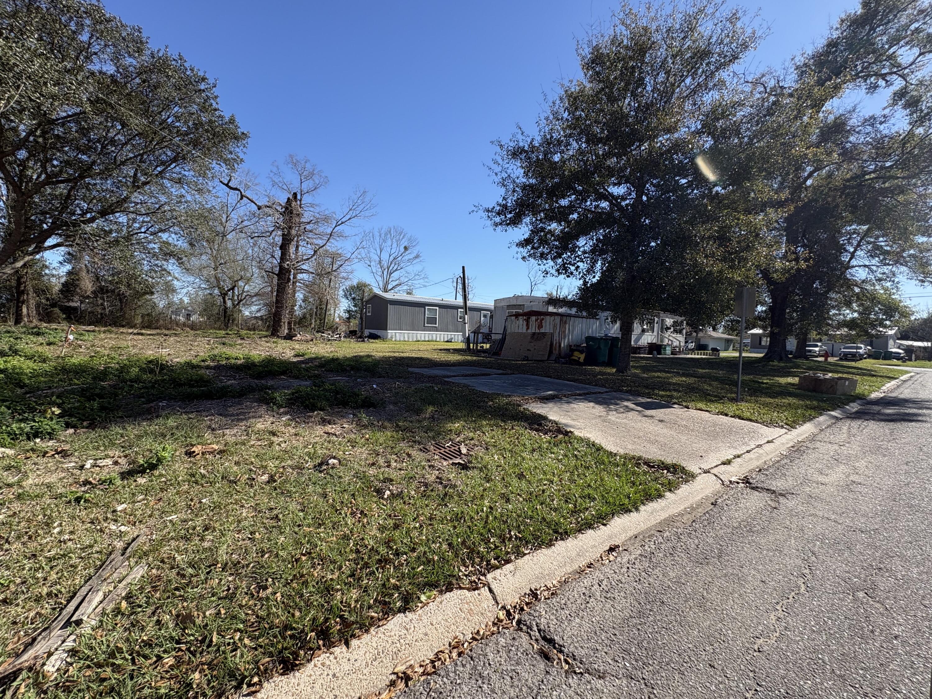 Live Oak St - Photo 4
