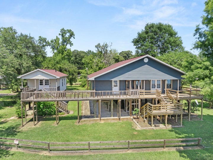 Photo 1 of 57 — 306 Green Dr, DeRidder, LA 70634