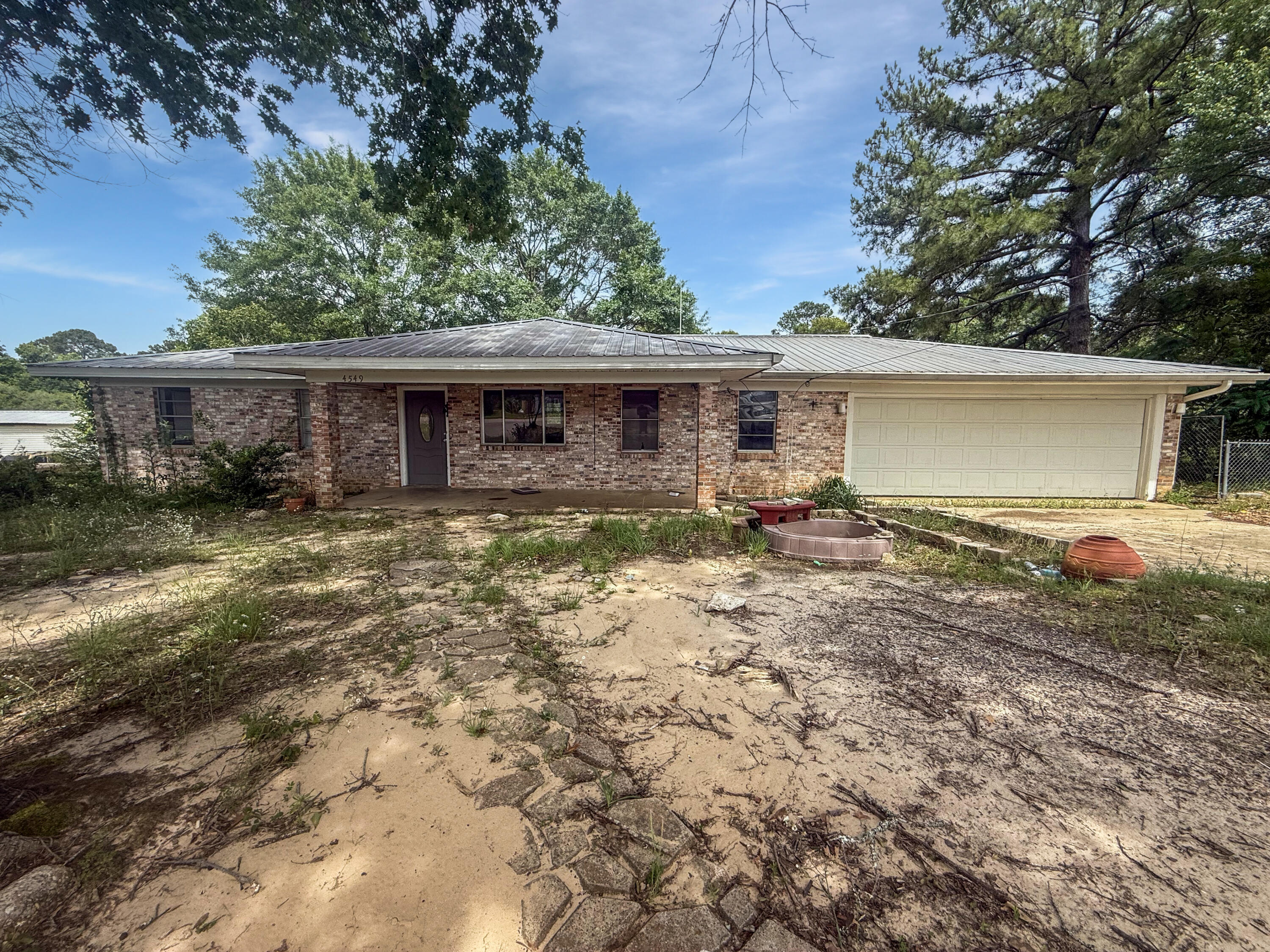 Photo 1 of 9 — 4549 Main St, Anacoco, LA 71403