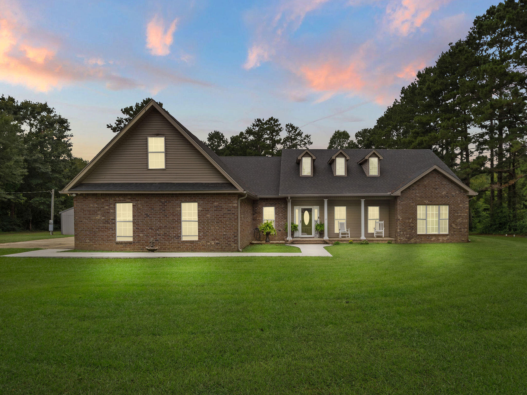 Photo 1 of 30 — 181 Cooper, Leesville, LA 71446