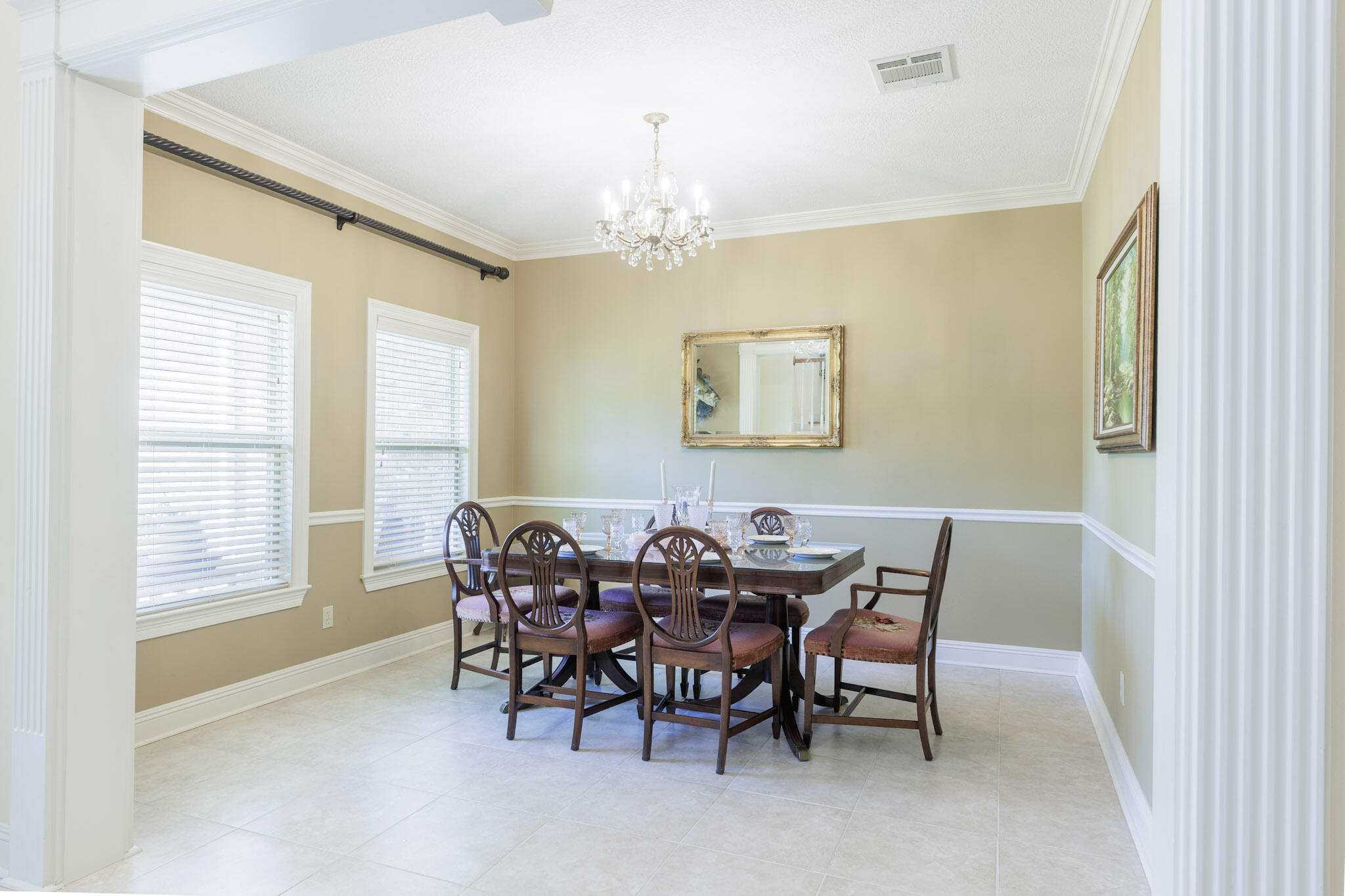 632 Jovita - Photo 4