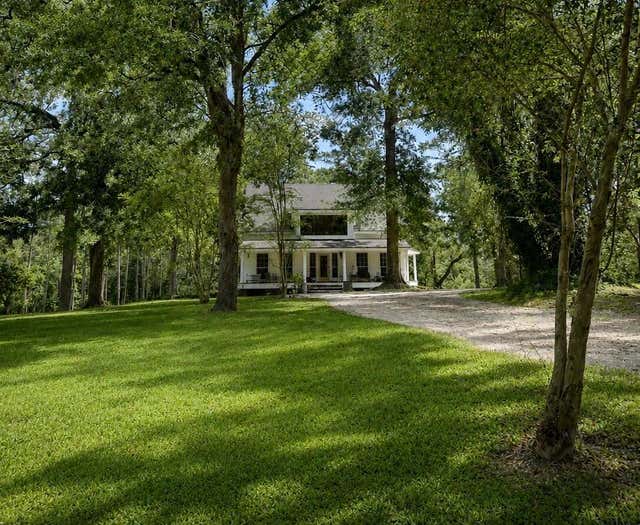 202 Hundred Oaks Lane