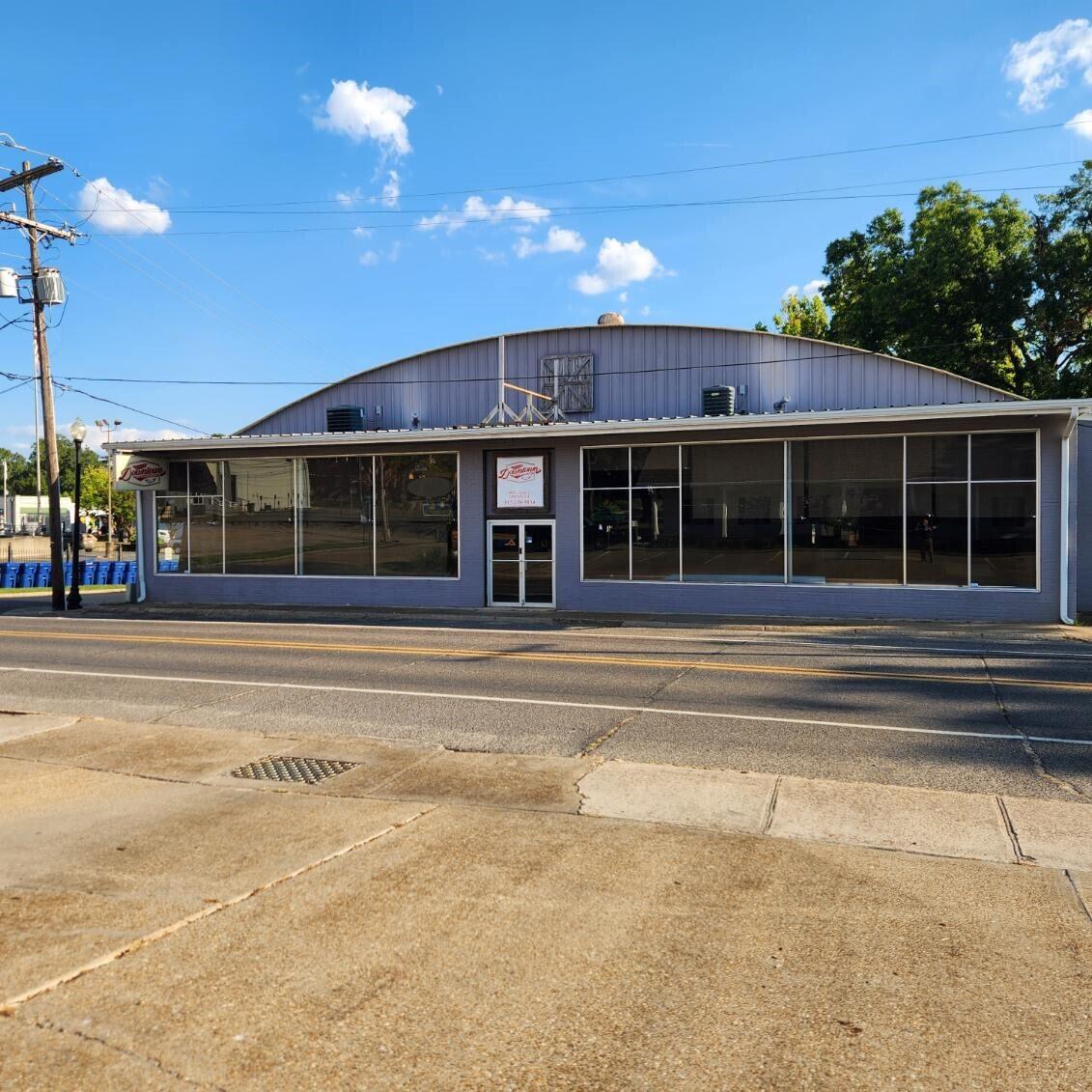 Photo 1 of 5 — 109 E Lula St, Leesville, LA 71446