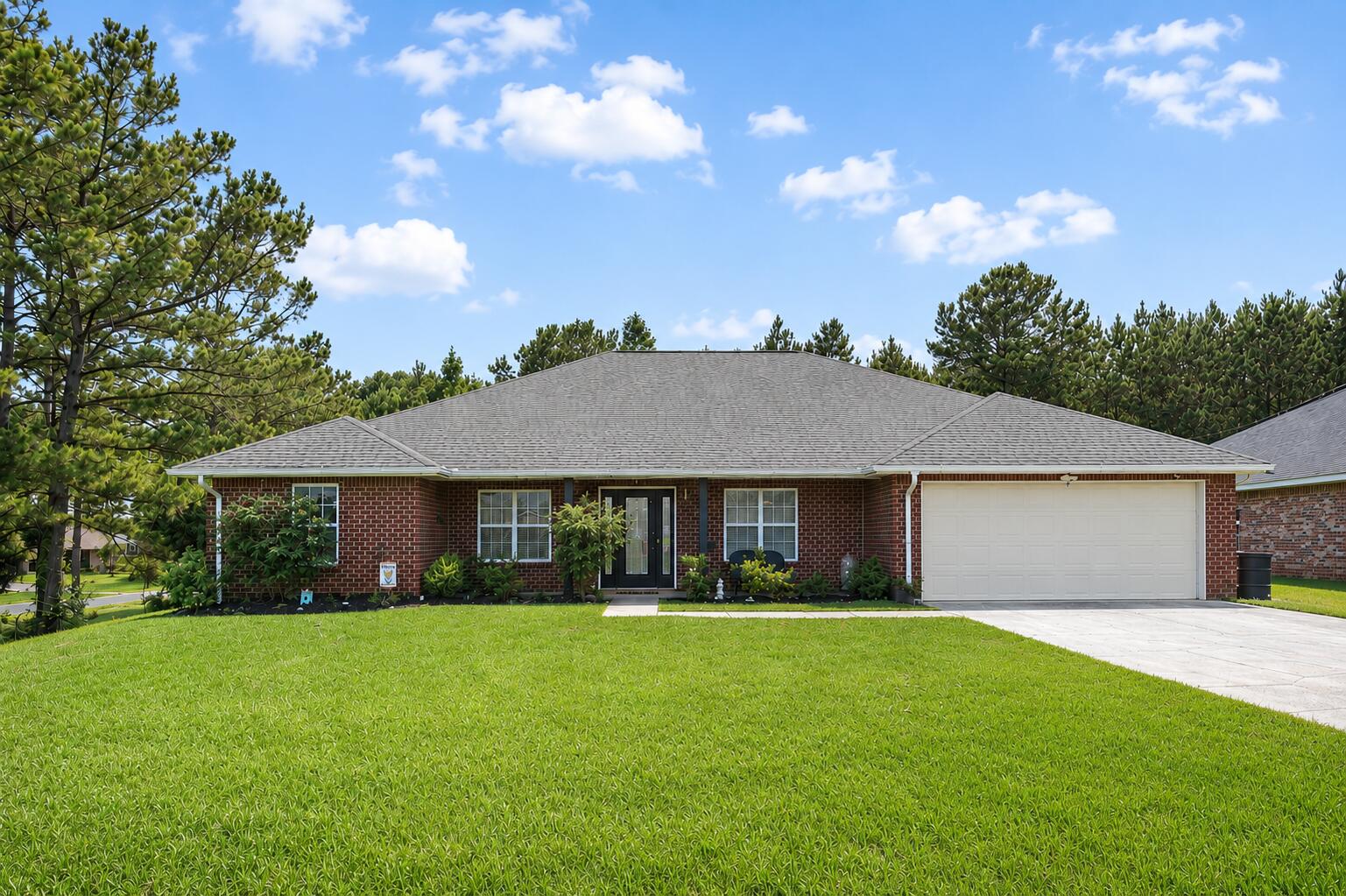 111 Forrest Dr - Photo 2