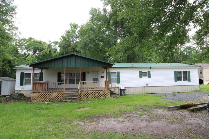 Photo 1 of 24 — 807 Nolan, Leesville, LA 71446