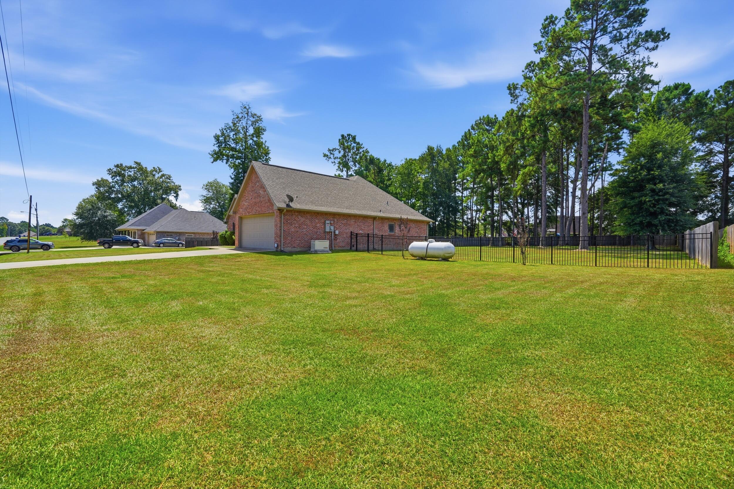 170 Carter - Photo 4