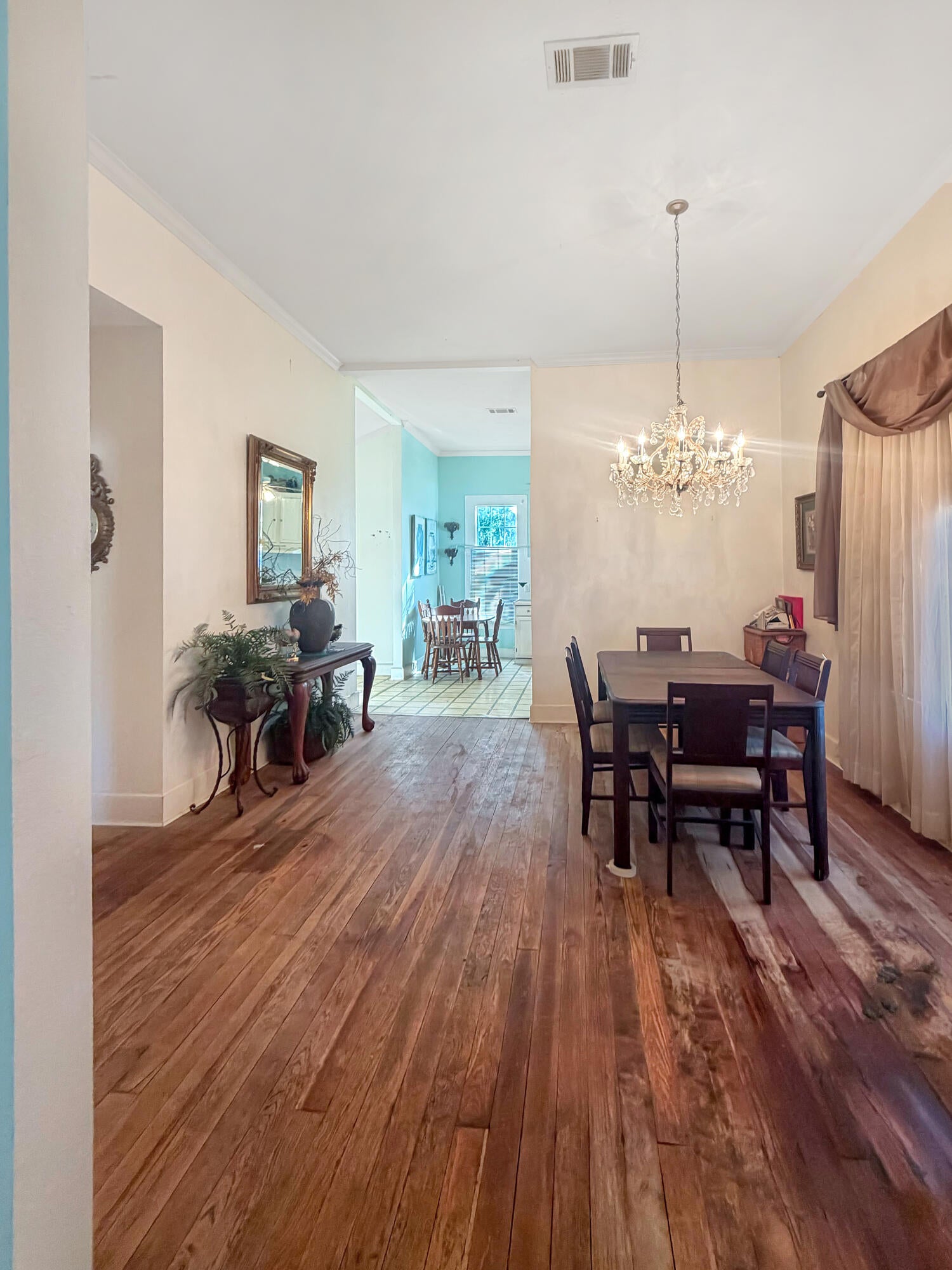 609 Mimosa - Photo 4
