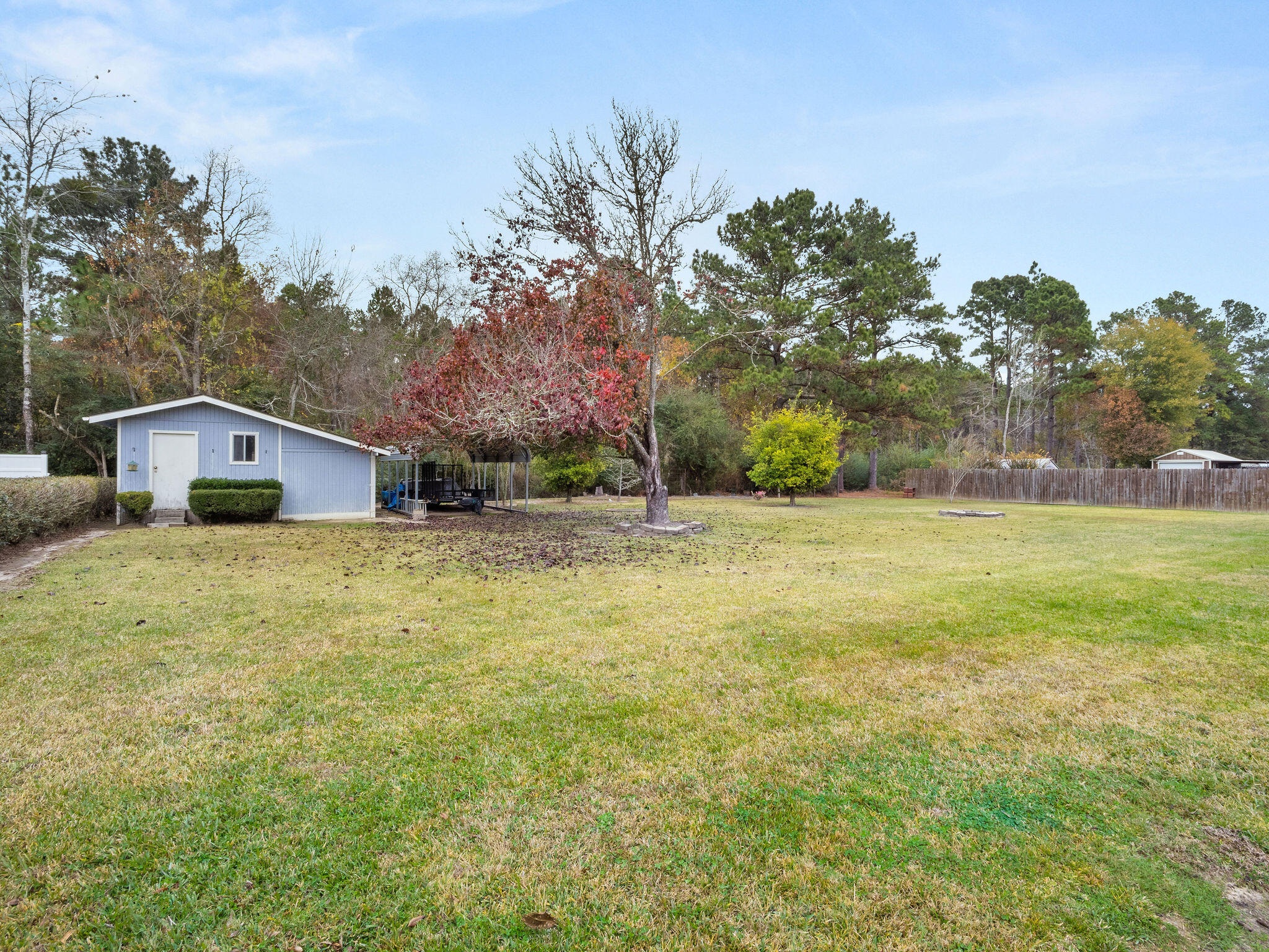 1480 Ernest Dr - Photo 4