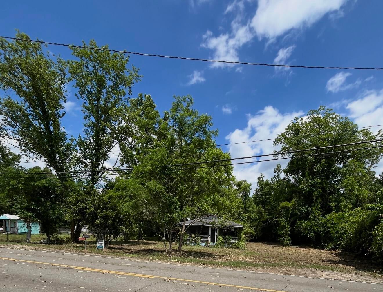 317 Louisiana 110 - Photo 2