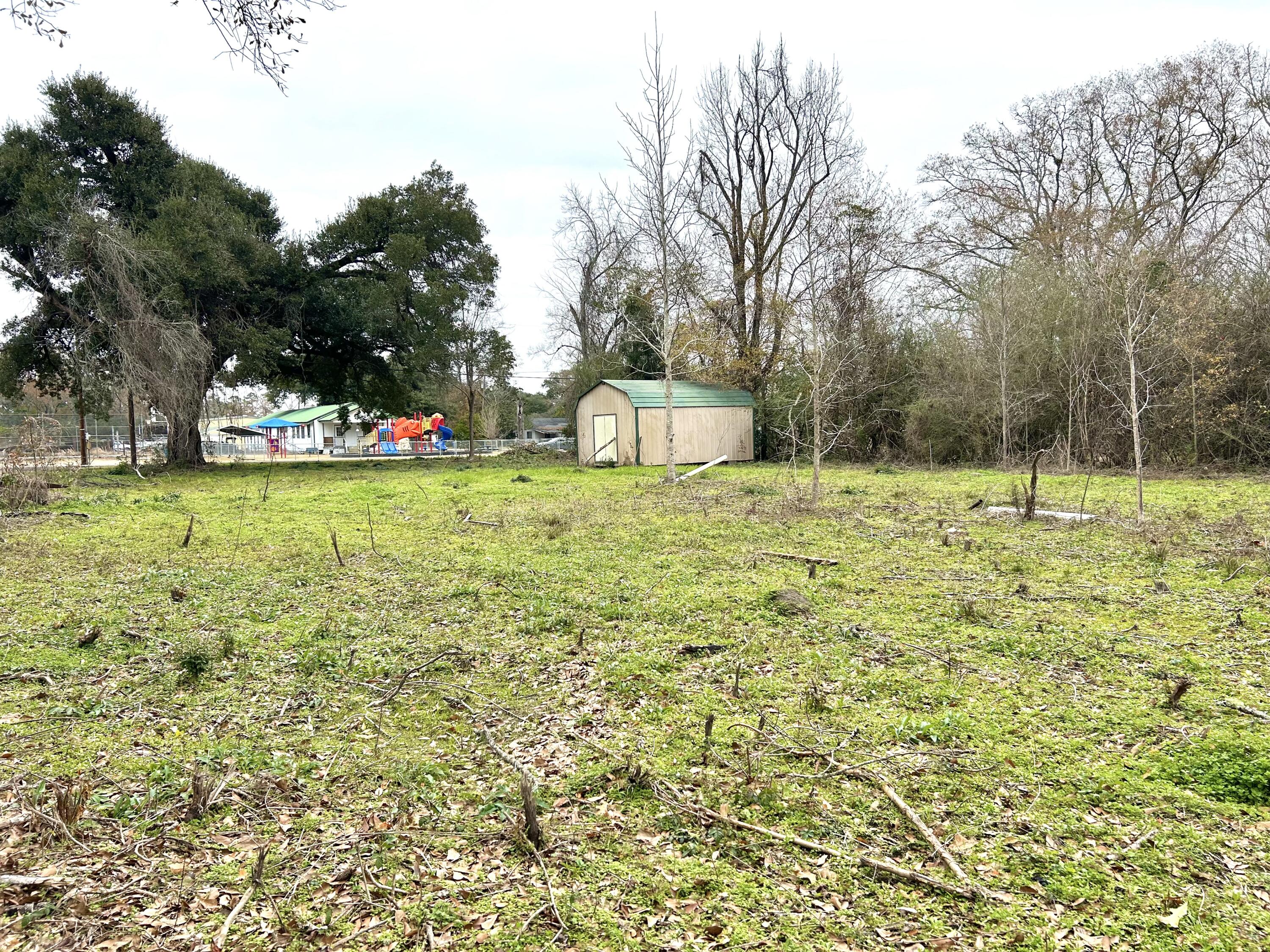 Photo 1 of 5 — 715 Frazier St, Merryville, LA 70653