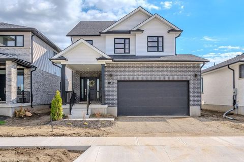 43 Weymouth Street, Elmira, ON N3B 0E6 - MLS#: 40582304
