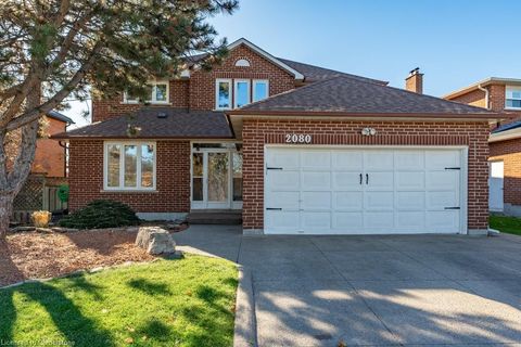 2080 Sixth Line, Oakville, ON L6H 3N2 - MLS#: 40705025