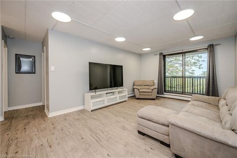 63 Conroy Crescent Unit 54, Guelph, ON N1G 2V5 - MLS#: 40708903