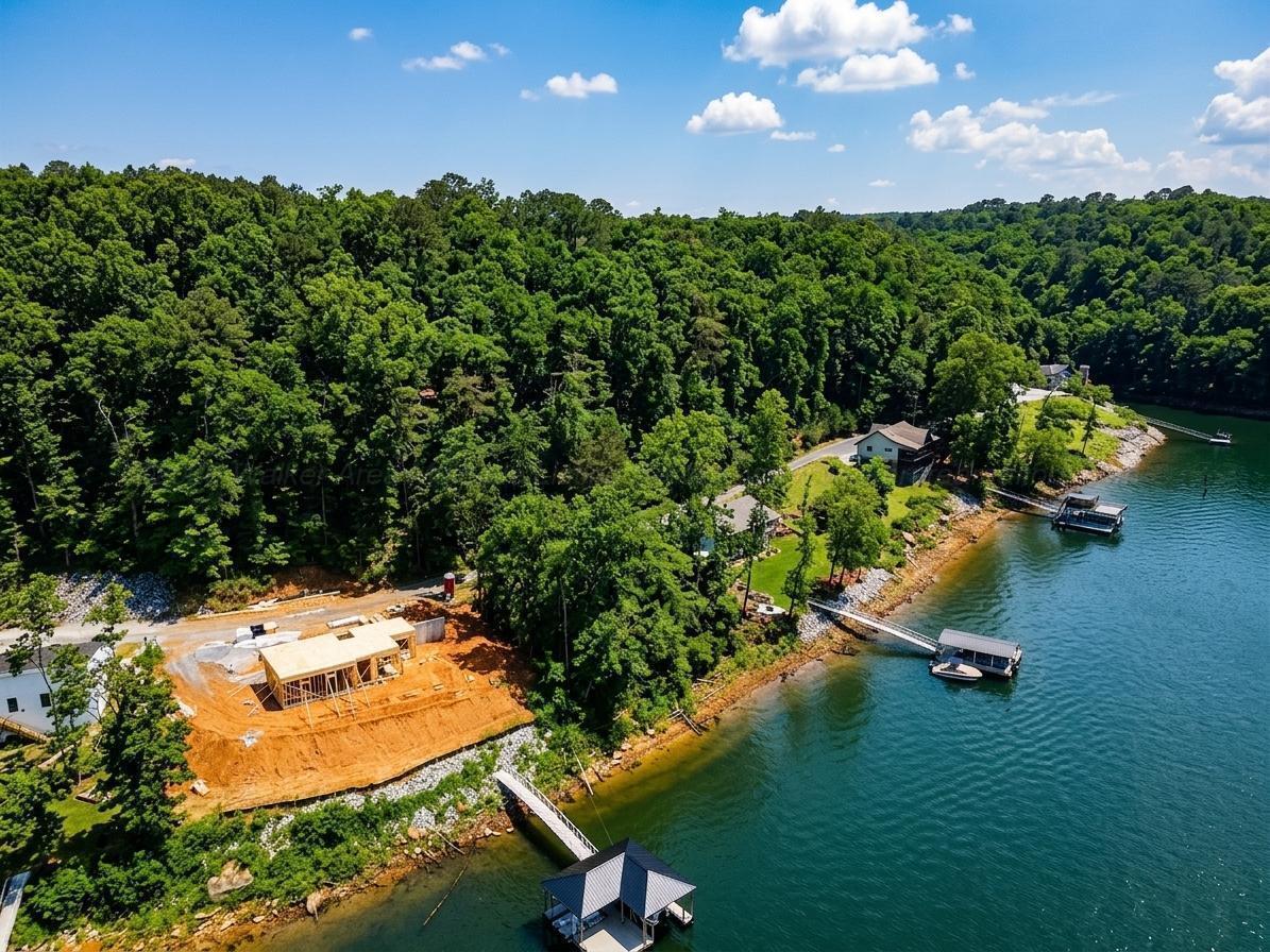 272 Northpointe Dr
