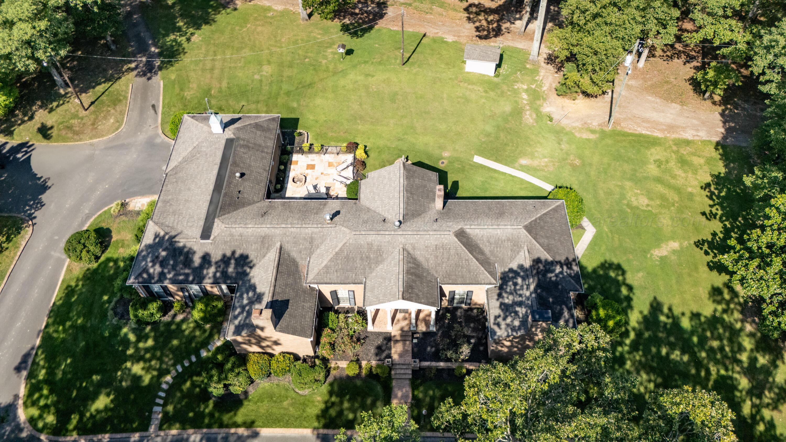 4062 NEWBURG Rd - Photo 2