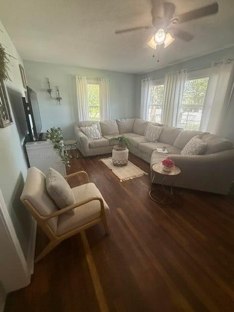 605 MCNUTT Dr - Photo 4