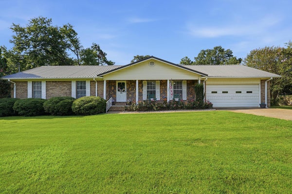 1500 N PRIMROSE LN, JASPER, AL 35503 - Image c32d602363b17e47b3217c4e89245049/2372201945