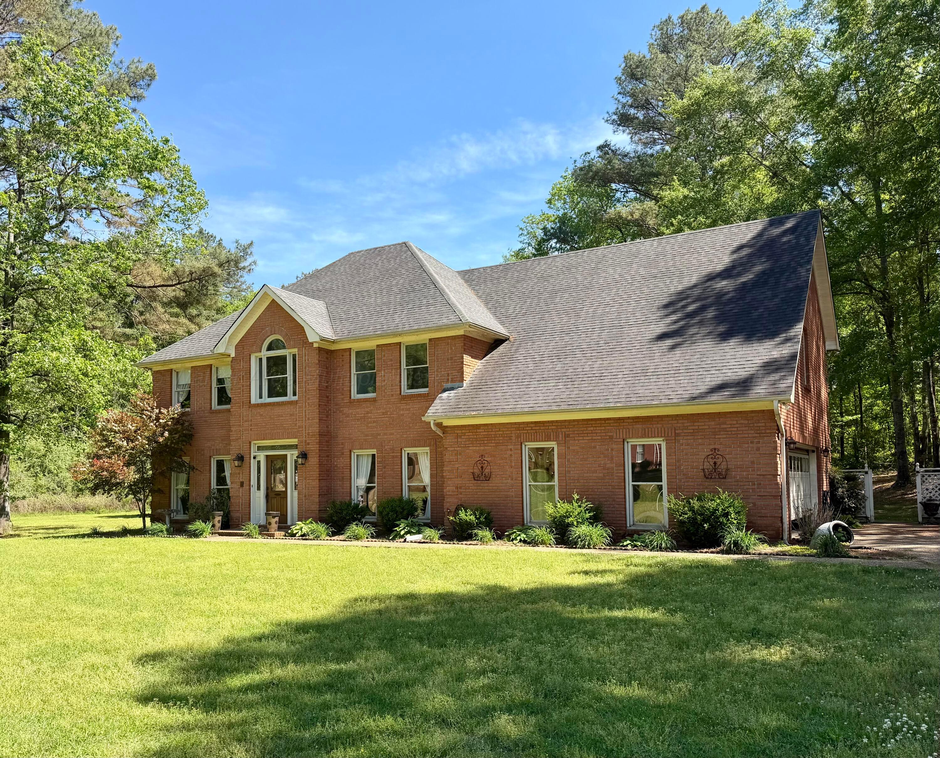 704 Arrowhead