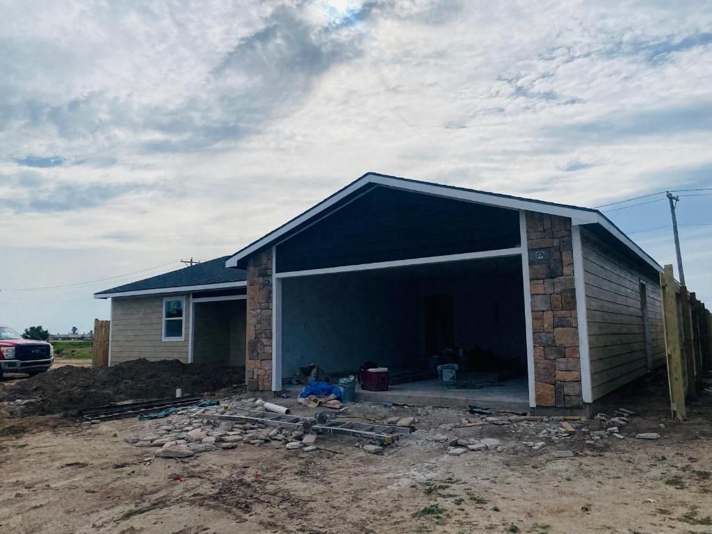 Photo of 321 Rowland Circle, Garden City, KS 67846 (MLS # 100767)