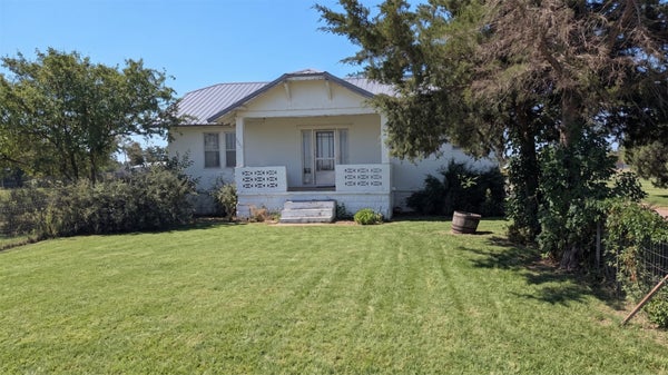 2009 W BEESON RD, DODGE CITY, KS 67801 - Image 8acce8d7d3840f2ce262e2acee603d6b/2468368961