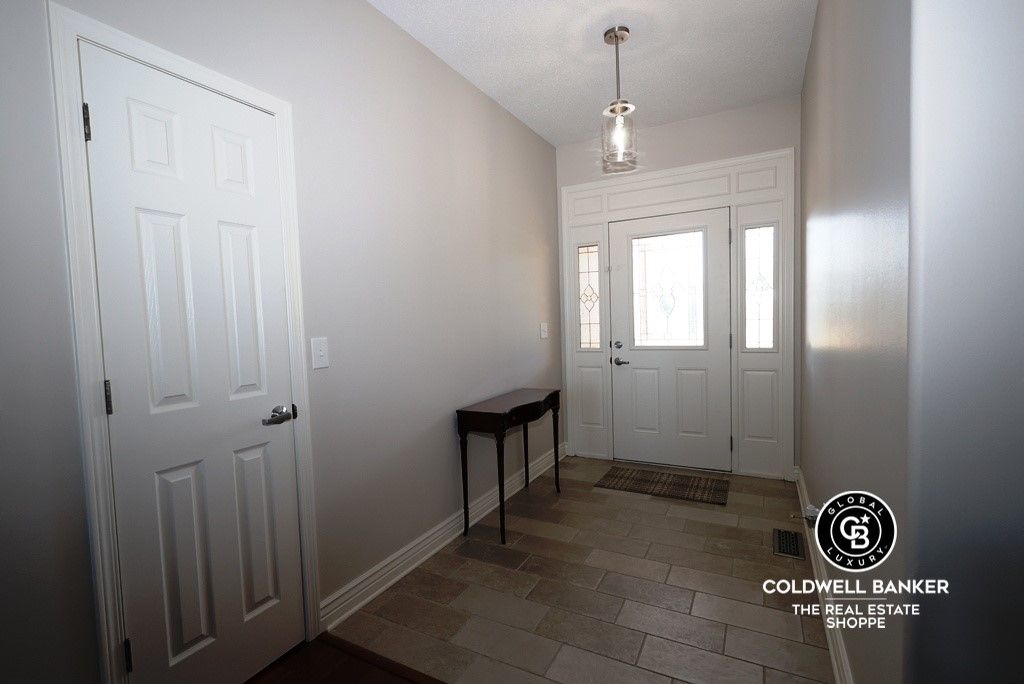 Photo of 1704 Grandview Drive E, Garden City, KS 67846 (MLS # 100781)