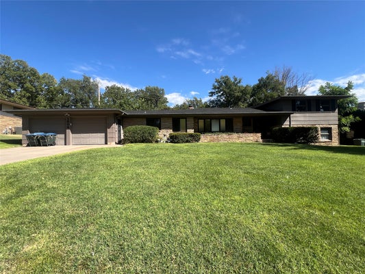 1804 COUNTRY CLUB DR, DODGE CITY, KS 67801 - Image fefa9358f4308e20077fce35f62ced0e/730045649