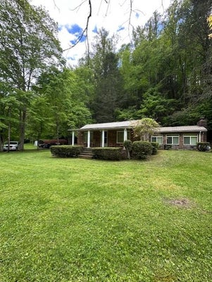 3045 INDIAN CREEK RD, VIRGIE, KY 41572 - Image 10d1e8341cb7dd6cbfeefd194d68af7e/3082580594