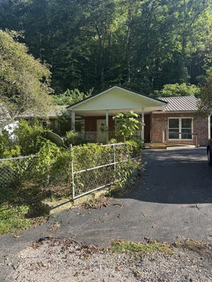 803 POPLAR FRK, BEAUTY, KY 41203 - Image 1cfc4a53fd12cee5f6a1df842db771bc/3777882648