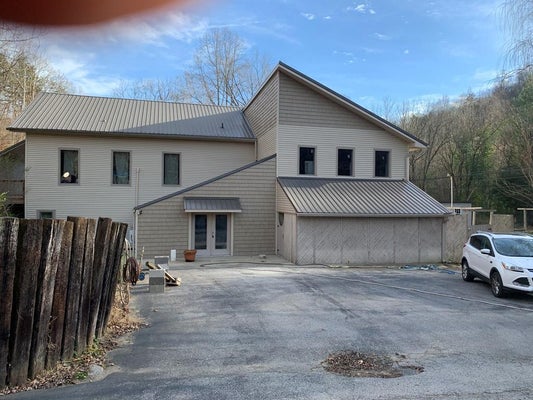 1007 KY ROUTE 40 W, STAFFORDSVILLE, KY 41256 - Image 570d7b586af5f5cd252fa27df24ff4fa/4149901320