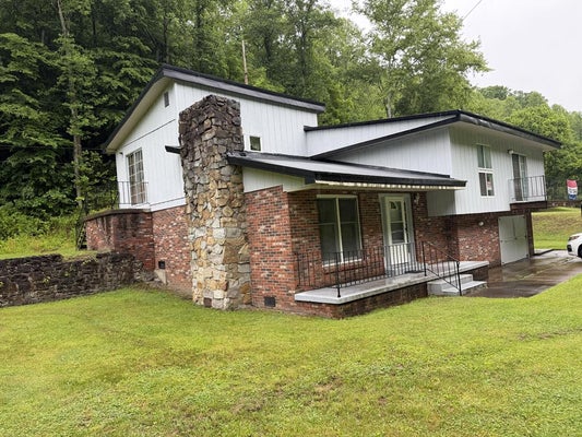 1639 PINSONFORK RD, MC ANDREWS, KY 41543 - Image bc0b3c63a9e77bd1b9eecaa47638db0d/594323950