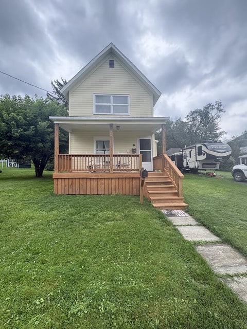 Photo for 50 Pine St