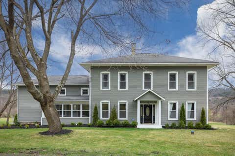 Photo for 211 HANKS RD