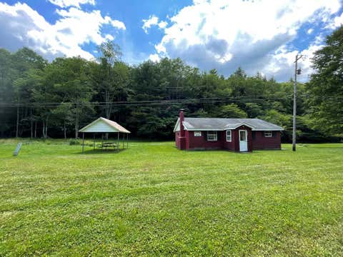 Photo for 548 North Hollow Rd