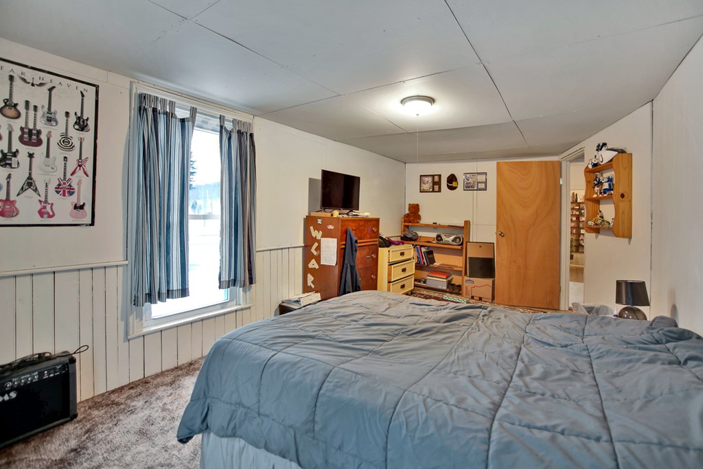 Harrison Valley, Pennsylvania 16927, United States, ,2 BathroomsBathrooms,Commercial,Active,2304