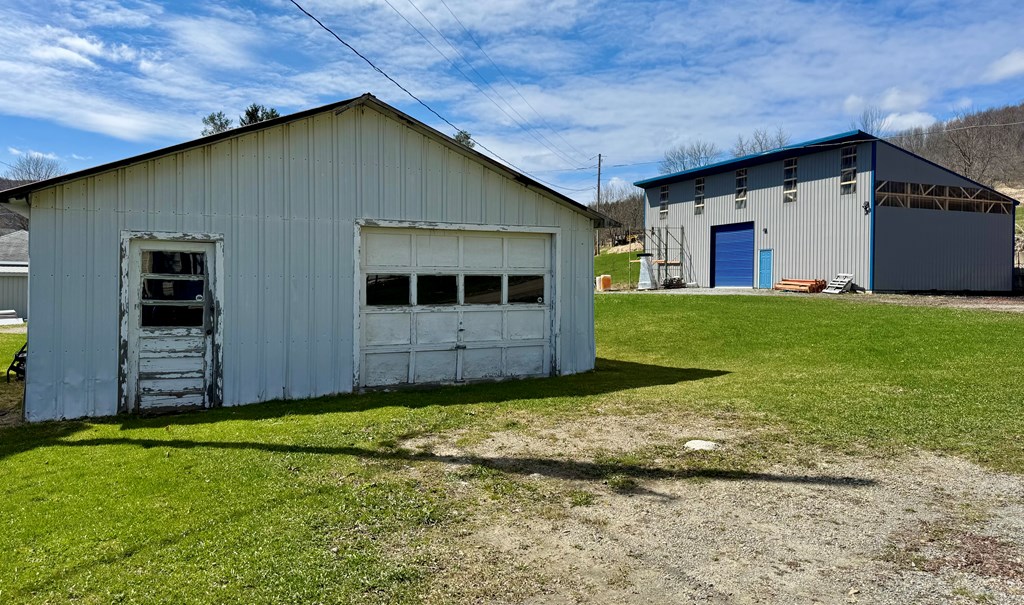 Harrison Valley, Pennsylvania 16927, United States, ,2 BathroomsBathrooms,Commercial,Active,2304