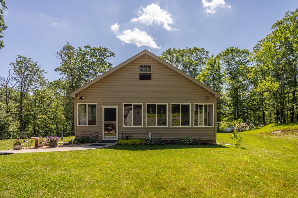 Wellsboro, Pennsylvania 16901, United States, 3 Bedrooms Bedrooms, ,2 BathroomsBathrooms,Residential,Active,156863