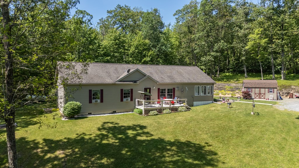 Wellsboro, Pennsylvania 16901, United States, 3 Bedrooms Bedrooms, ,2 BathroomsBathrooms,Residential,Active,156863