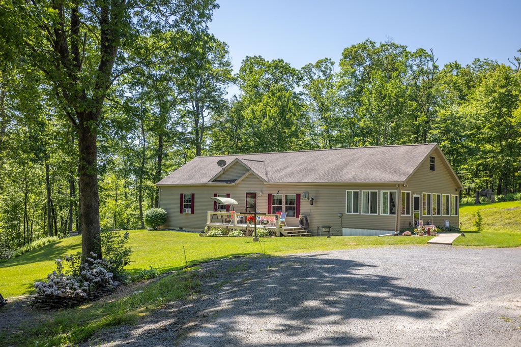 Wellsboro, Pennsylvania 16901, United States, 3 Bedrooms Bedrooms, ,2 BathroomsBathrooms,Residential,Active,156863