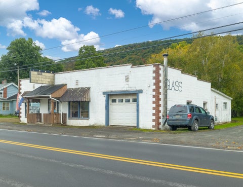 Photo for 5036 Route 49