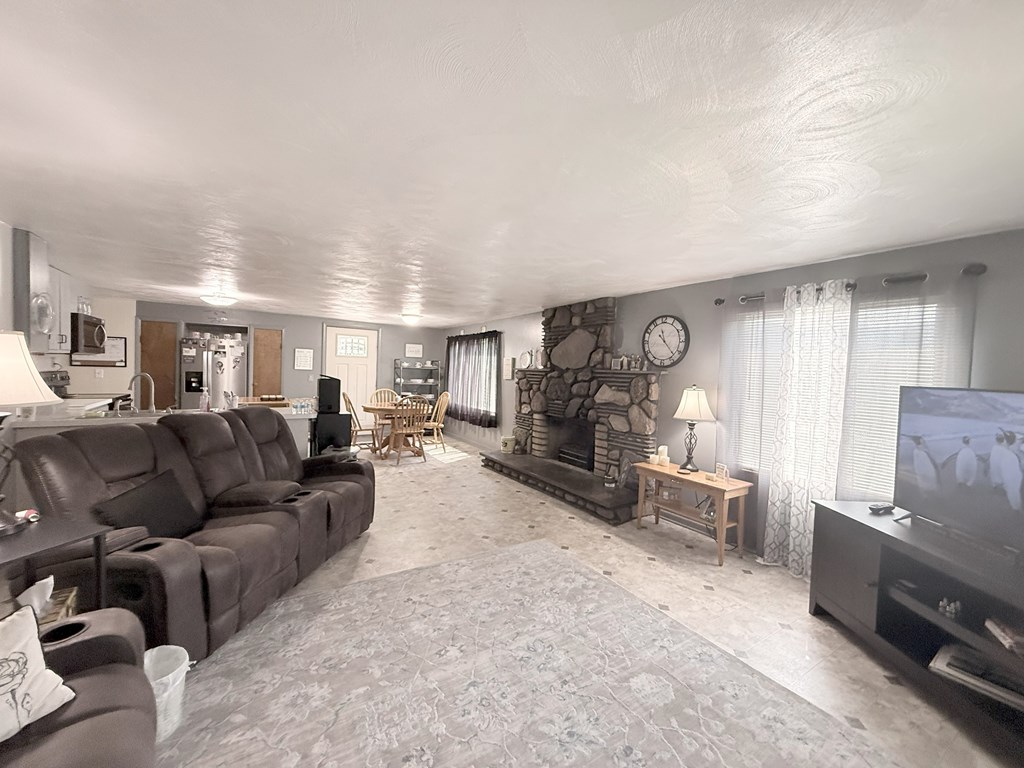 Gaines, Pennsylvania 16921, United States, 3 Bedrooms Bedrooms, ,2 BathroomsBathrooms,Residential,Active,184477