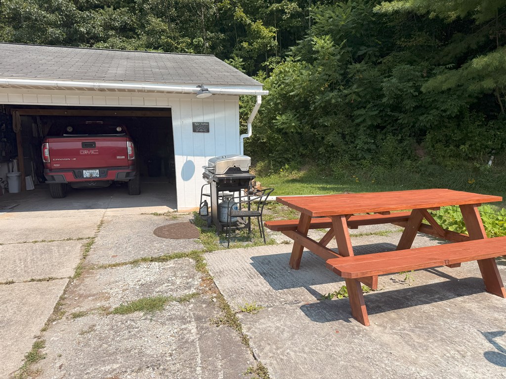 Gaines, Pennsylvania 16921, United States, 3 Bedrooms Bedrooms, ,2 BathroomsBathrooms,Residential,Active,184477