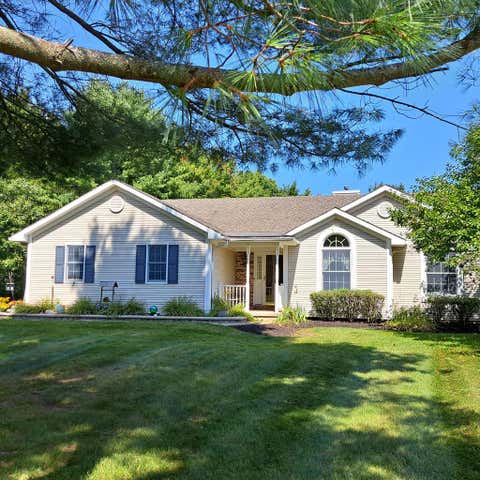 Photo for 132 Hills Creek Drive