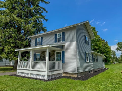 Photo for 1391 Breesport Rd