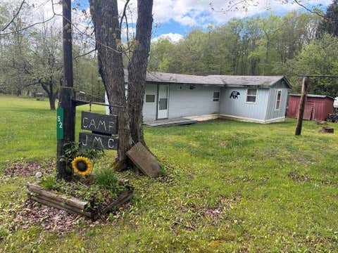 Photo for 52 Coyote Crossing Ln